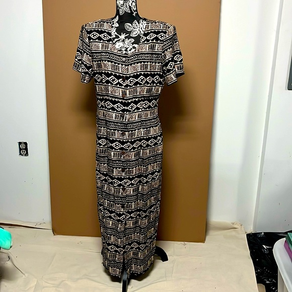 Ultra dress bohemian style size medium maxi button down lightweight tan,black - Picture 1 of 6